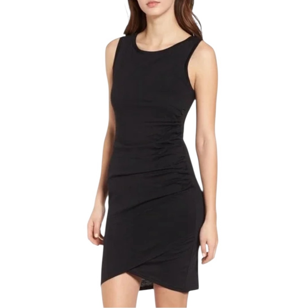 Leith Contour Side Ruched Sleeveless Dress in Black